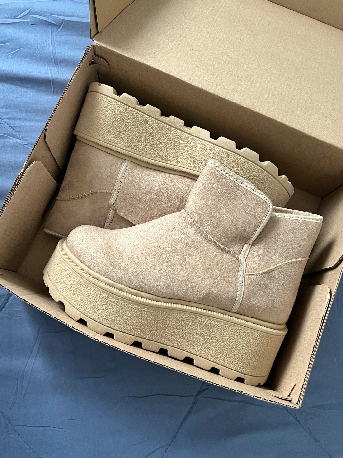 Pantubota beige - Cozy