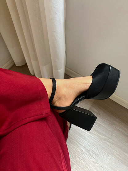 Tacón negro - Salma