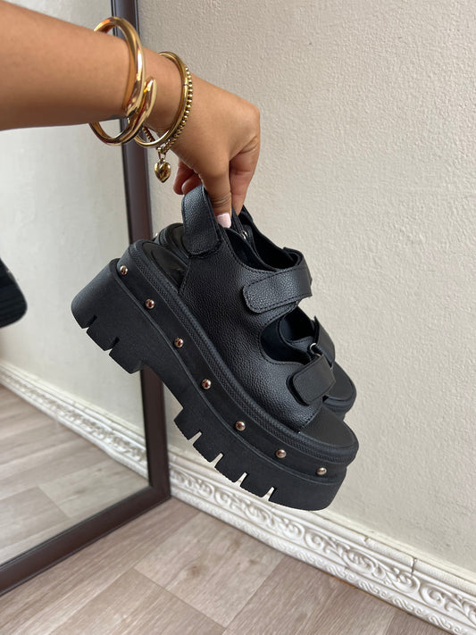 Sandalia tachas Ofelia - Negro