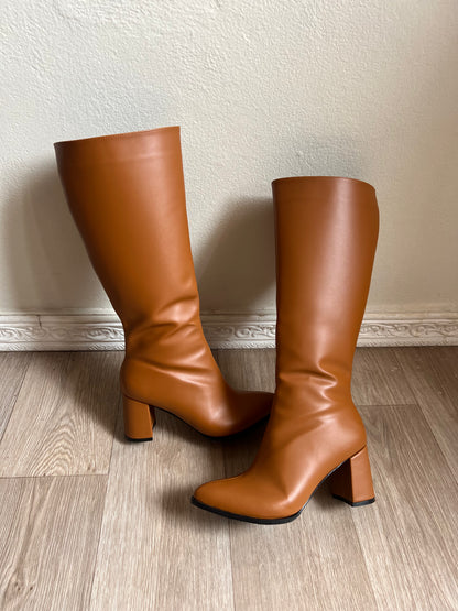 Bota caramelo - Zara