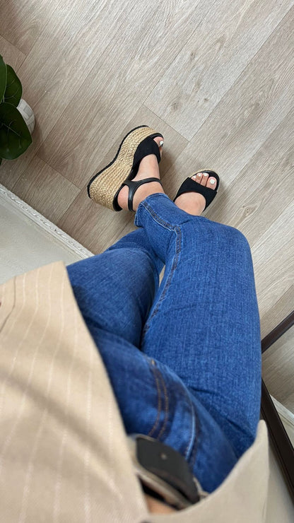 Sandalias negro soga - Lucy